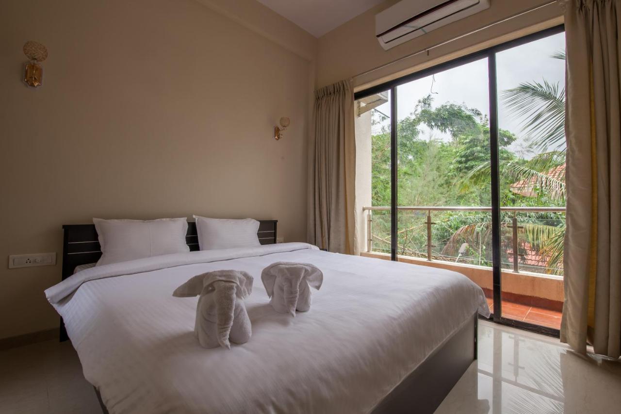 Stayvista'S Greenwoods Villa 10 - City-Center Villa With Private Pool, Terrace, Lift & Carrom Board Lonavla Zewnętrze zdjęcie